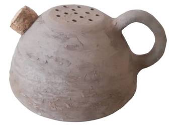 Naczynie ceramiczne ręcznie wykonane.