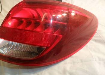 Mercedes W246 lampa prawa tylna prawy tył