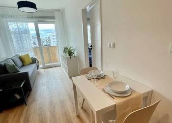 2pok, 36met, Okolice Buforowej BALKON/KOMÓRKA/GARAŻ (Wrocław)