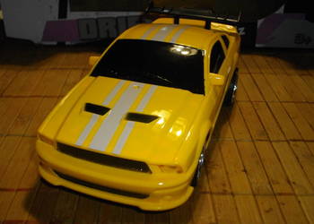 Auto zdalnie sterowane DROMADER DRIFT nowe