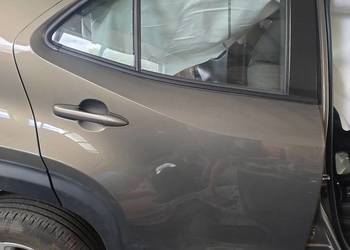 Drzwi Tylne Prawe Lak 6X1 Toyota Yaris Cross Hybryda Wysyłka