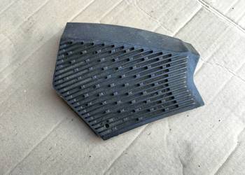 MERCEDES W123 OSŁONA MASKOWNICA GŁOŚNIKA