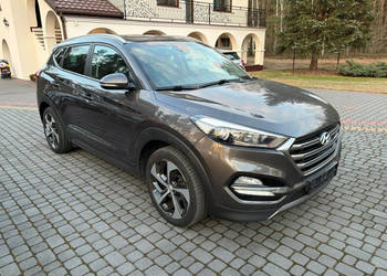 Hyundai Tucson 1.7 CRDI Skóry 4 x Podgrzewane fotele Kamera cofania III (2…