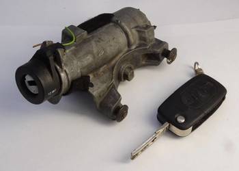 AUDI A8 D2 STACYJKA Z KLUCZYKIEM PILOT 4B0905851