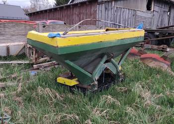 Rozsiewacz Nawozu Amazone ZA-U 1501