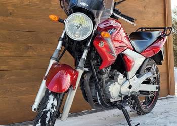 Motocykl yamaha ybr 250
