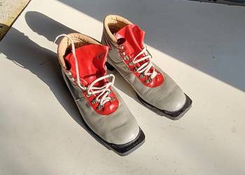 Buty do narciarstwa biegowego, rozmiar 27