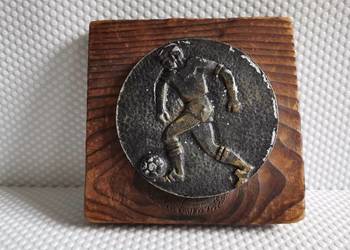 Stary medal pamiątka piłkarska