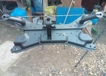 Sprzedam sanki przód do suzuki słift 2006 rok