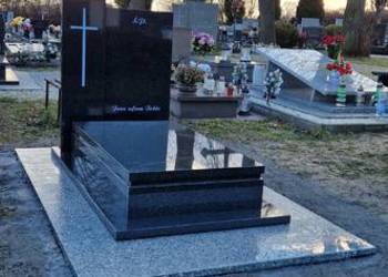 Nagrobek pojedynczy impala z posadzką nr.2277 MARCINOWICE