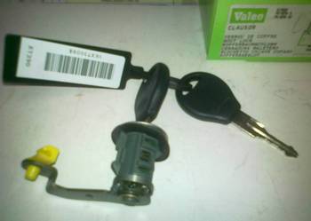 NISSAN PRIMERA 90/95 ZAMEK BAGAŻNIKA 5drz NOWY VALEO
