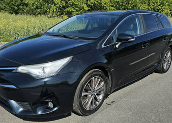 Toyota Avensis 2.0 d panorama III (2009-)