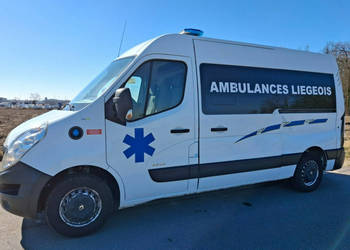 Renault Master Karetka ambulans 2.3 ddc 170KM stan idealny