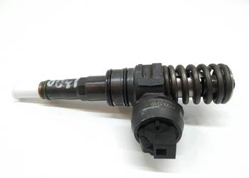 POMPOWTRYSKIWACZ 038130073BQ 2.0 TDI VW Volkswagen Golf V (2004-2009)