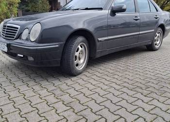 Mercedes W210 ładny