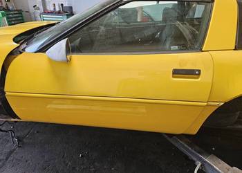 DRZWI LEWE PRZÓD CHEVROLET CORVETTE C4 LIFT