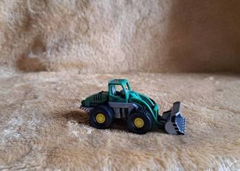 Resorak koparka auto