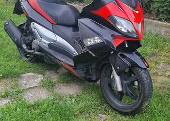 Sprzedam Aprilia SR Max 125cc 2019 rok