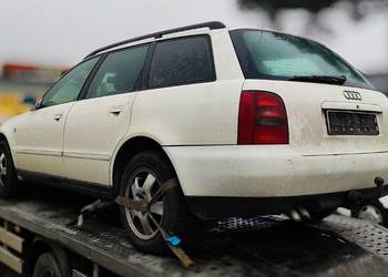 Audi a4 lampy tył komplet prawa i lewa Audi a4 lampy tył komplet prawa i lewa