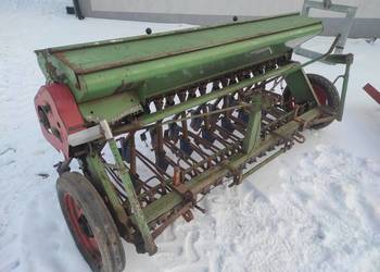 Siewnik zbożowy hassia 2, 5m
