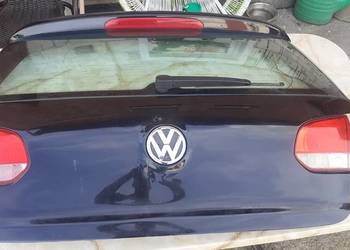 Klapa tył golf 6