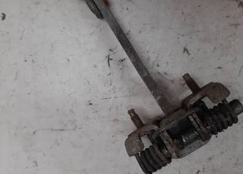 Renault Thalia Clio II  Lewy Przedni ogranicznik drzwi