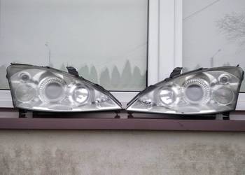 Ford Focus MK1 lampy przednie reflektory przód prawy lewy Xenon Hella