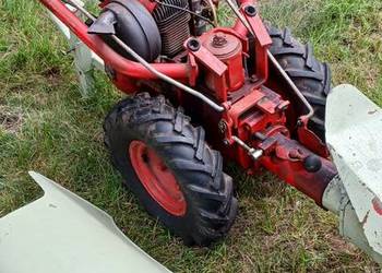 Kosiarka  listwowa MF 70