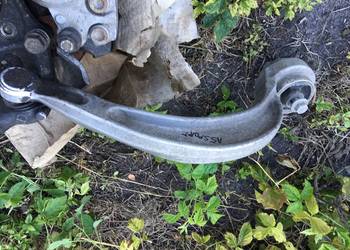 WAHACZ PRAWY DOLNY LIFT AUDI A4 A5 Q5 8k0407696h