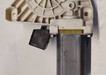 MERCEDES X117 CLA SILNICZEK SZYBY PRAWY PRZÓD A2078200642