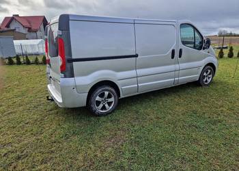 OPEL VIVARO 3-fotele LONG Klima Długi Automat