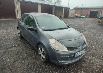 Clio w całości na części 1.5dci