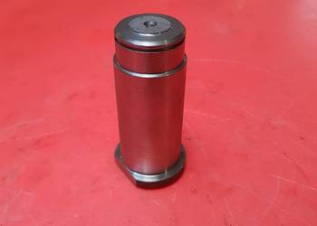 Sworzeń koła prowadzącego rozrzutnik N-218 2219070030