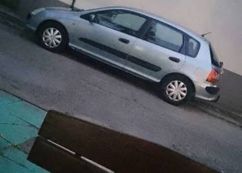Honda Civic generacja 7 ROZBITA SZYBA CZOŁOWA