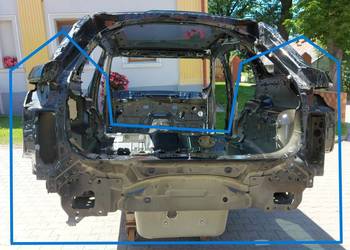 Range Rover VELAR L560 2021r pas tylny błotnik ćwiartka lewa prawa cały tył