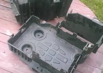 Podstawa pod akumulator Renault Laguna 2 1,9 DCI Podstawa pod akumulator Renault Laguna 2 1,9 DCI