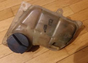 ZBIORNICZEK WYRÓWNAWCZY AUDI A4 VW B5 8D0121403J