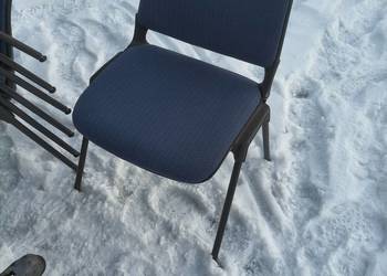 Sprzedam krzesła i stolik