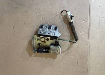 Zamek klapy bagażnika 3S71A43102 Ford mondeo mk3