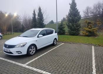 Kia Cee'd 1,6 crdi z 2011 roku o mocy 90 km z klimatyzacją