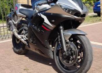 YAMAHA R6 2003r