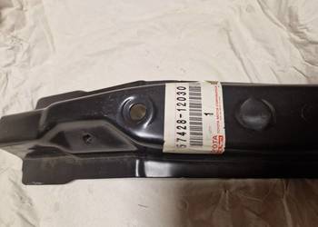 Toyota Corolla 57428-12030