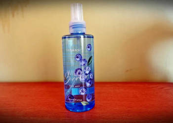 Mgiełka do ciała Farmasi 225 ml.