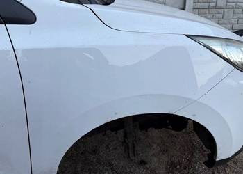 Błotnik przedni prawy TCW biały Hyundai ix35 2013r