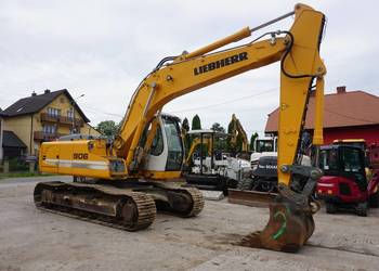 Koparka gąsienicowa Liebherr R 906, 2010 rok.
