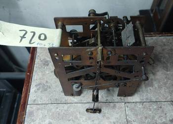 720 Mechanizm starego zegara ściennego Junghans W277 brudny sprawny