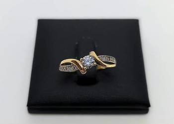 Złoty pierścionek próby 585 - 2,20g (Rozmiar 14)