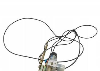 SIŁOWNIK KLAPY BAGAŻNIKA POMPA 7015009 Bmw Seria 7 IV  E65/66/67/68