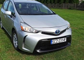 Toyota Prius Plus 2016