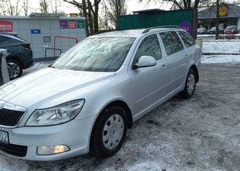 Sprzedam Octavia 2 FL kombi 1.9 TDI stan bardzo dobry